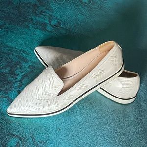 Nicholas Kirkwood leather flats